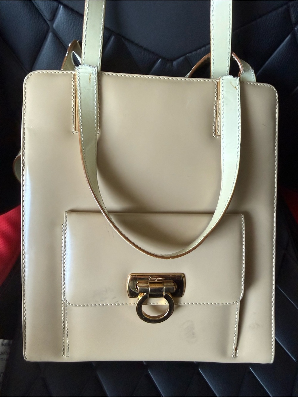 Salvatore Ferragamo Cream Leather Shoulder Bag with Gold Ring Clasp